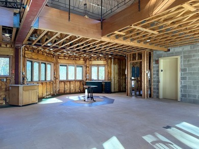 Discover a once-in-a-life opportunity on Ten Mile Lake, one of - photo 34