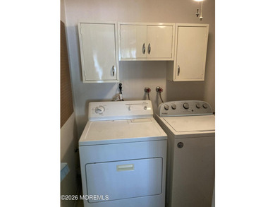 Welcome to Cedar Glen West, a desirable 55+ Co-Op community! - photo 22