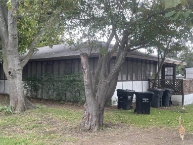 Lake Lavon Home For Sale in Nevada Texas