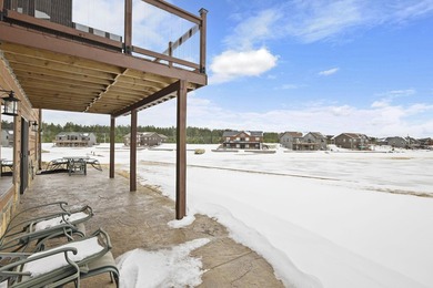 Move-In Ready Lake Home on Island Lake! Still feels new! - photo 40