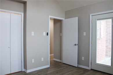 Totally remodeled with modern finishes and thoughtful upgrades - photo 9