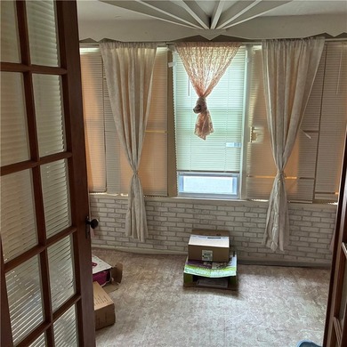 Excellent opportunity for investors and owner-occupants alike! - photo 12