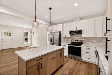 Beautiful new construction offering 3 bedrooms and 2 full - photo 15
