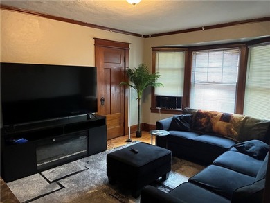 Excellent opportunity for investors and owner-occupants alike! - photo 17