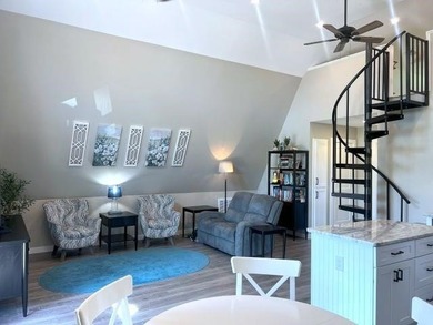 52 Acre Estate boasting a luxurious home with features including - photo 34