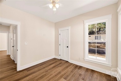 Beautiful new construction offering 3 bedrooms and 2 full - photo 35