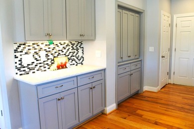 Welcome to this beautiful well-appointed lakefront home in the - photo 26