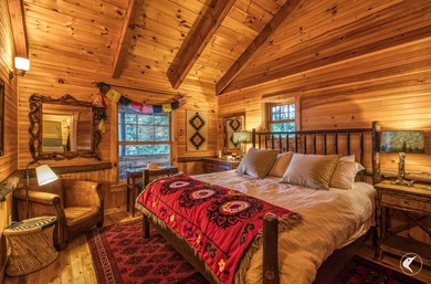 Camp Woodridge is a one-of-a-kind turnkey lakefront retreat - photo 36