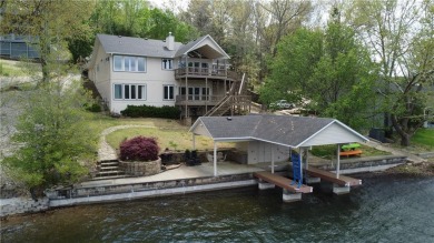 Lake Windsor Home For Sale in Bella Vista Arkansas