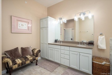 Luxurious Resort Style Living At The Seasons Elwood! Upscale 55+ - photo 25