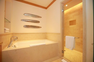 Located in a private and serene portion of The Resort at Kapalua - photo 31
