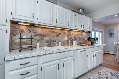 Candlewood Isle Waterfront Retreat - photo 10