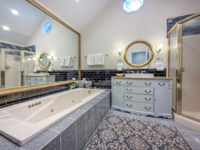 Candlewood Isle Waterfront Retreat - photo 16