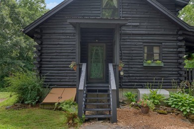 Nestled on approximately 12 private acres with an extraordinary - photo 3