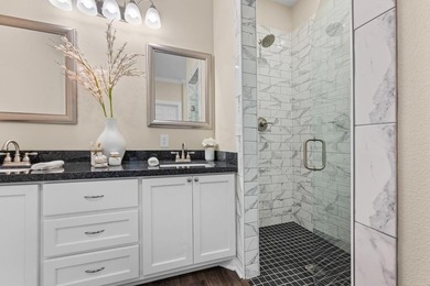 Secluded Haven in Rayburn Country, a pristine gem of new - photo 14