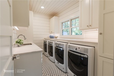 Welcome to Stonehill - a 270-acre private retreat just northeast - photo 15