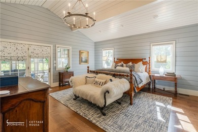 Welcome to Stonehill - a 270-acre private retreat just northeast - photo 16