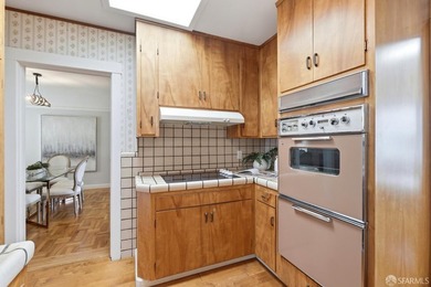 This is an excellent opportunity to live in a charming home - photo 19