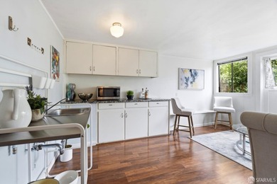 This is an excellent opportunity to live in a charming home - photo 36