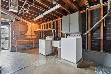 This is an excellent opportunity to live in a charming home - photo 48