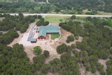 Luxury Log Cabin at Possum Kingodm Lake - photo 4