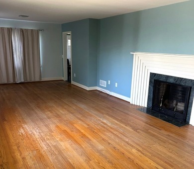 Don't miss this beautiful 3BR 2 BATH 1800+ sq ft home situated - photo 13