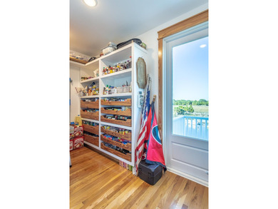 CUSTOM DESIGNED and built with gorgeous 360 degree views of - photo 17