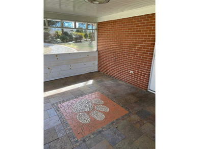 Don't miss this beautiful 3BR 2 BATH 1800+ sq ft home situated - photo 22