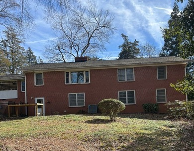 Don't miss this beautiful 3BR 2 BATH 1800+ sq ft home situated - photo 36