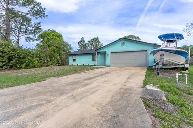Welcome to this beautifully maintained 3-bedroom, 2 bathroom - photo 2