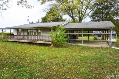 (private lake, pond, creek) Home Active Under Contract in St James Missouri