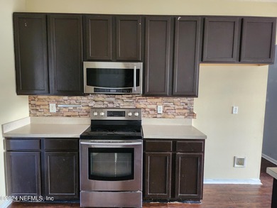 4 bedroom, 3 bathroom home in the Watermill Subdivision. As you - photo 12