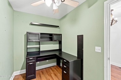 Spacious custom home in the desirable Seabrook Point community - photo 14