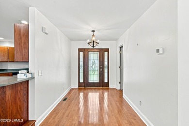 Spacious custom home in the desirable Seabrook Point community - photo 15