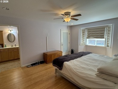 Beautiful custom Craftsman home offering 2,835 sq ft of - photo 21