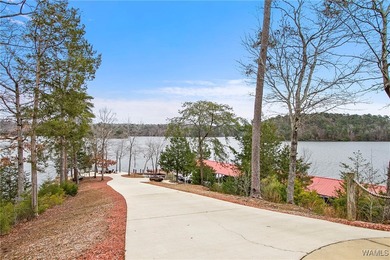 Lake Tuscaloosa Home Sale Pending in Northport Alabama