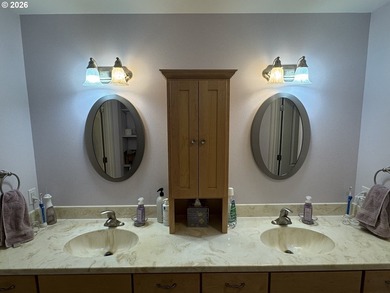 Beautiful custom Craftsman home offering 2,835 sq ft of - photo 22