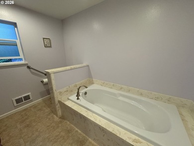 Beautiful custom Craftsman home offering 2,835 sq ft of - photo 25