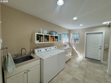 Beautiful custom Craftsman home offering 2,835 sq ft of - photo 29