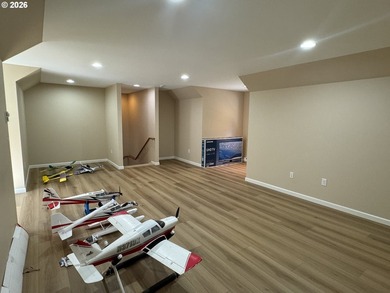 Beautiful custom Craftsman home offering 2,835 sq ft of - photo 34