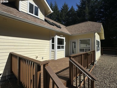 Beautiful custom Craftsman home offering 2,835 sq ft of - photo 43