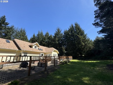 Beautiful custom Craftsman home offering 2,835 sq ft of - photo 47