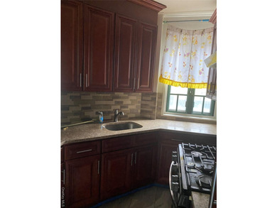 Excellent Location! 1-bedroom Condo on 2nd floormon Charges - photo 4