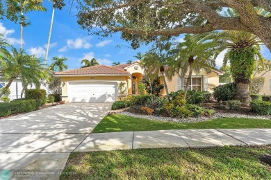 (private lake, pond, creek) Home For Sale in Pembroke Pines Florida