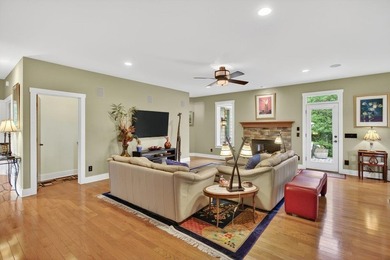 Stunning prairie style home in Crossroads Farm featuring a - photo 26