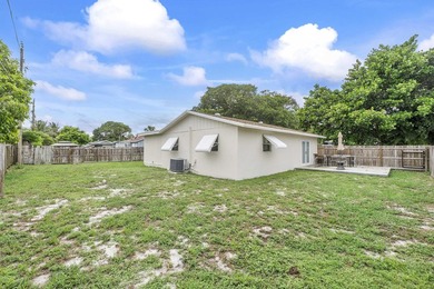 Beautiful and versatile property located in a quiet no-HOA - photo 34