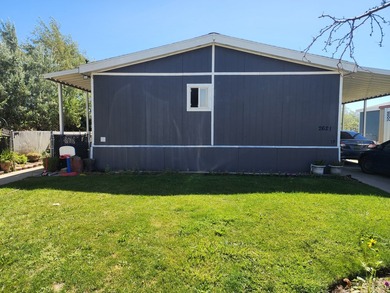 This tucked away beauty is ready to be made yours. Central A/C! - photo 1