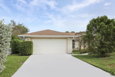 (private lake, pond, creek) Home For Sale in Palm City Florida