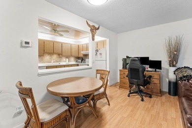 Opportunity Knocks!!! This move-in-ready 2BR/2BA single-story - photo 11