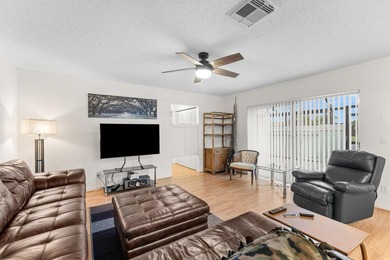 Opportunity Knocks!!! This move-in-ready 2BR/2BA single-story - photo 13